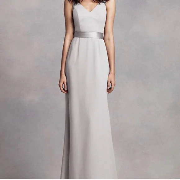 White Vera Wang Long Crepe Satin Dress Sz 6